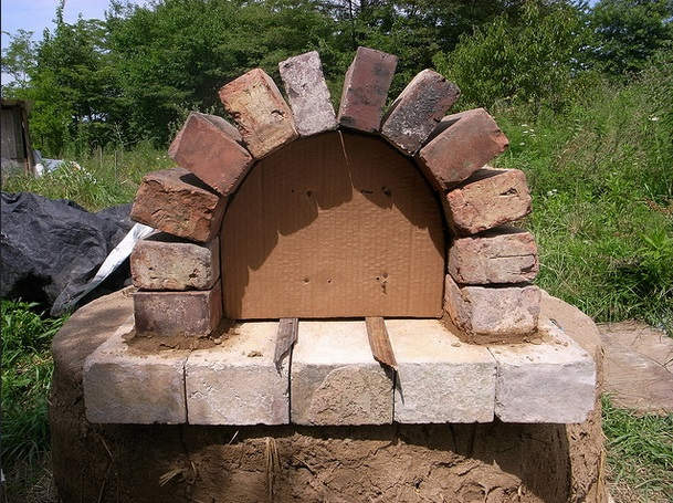 How to make a homemade cob oven4