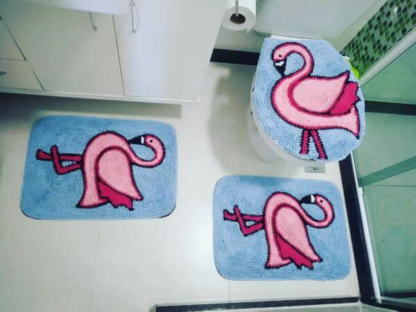 Frufru flamingo rug for bathroom