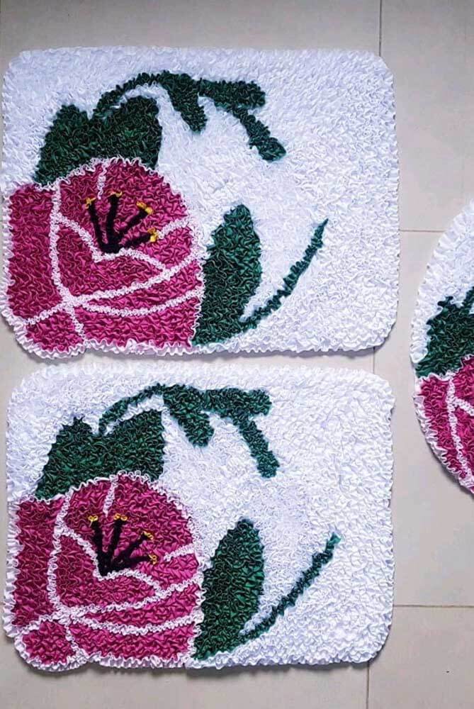 Frufru carpet for rose
