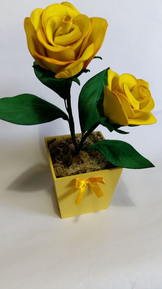 paper roses - yellow paper rose