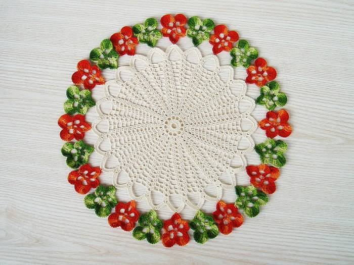 crochet flowers tablecloth-min