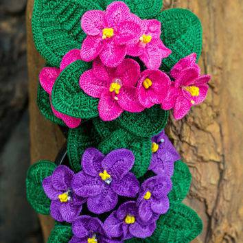 violet crochet flowers in stem-min