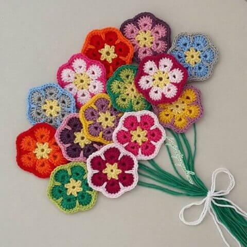 Crochet flowers in bouquet