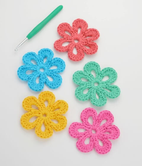 Crochet flower in pastel colors