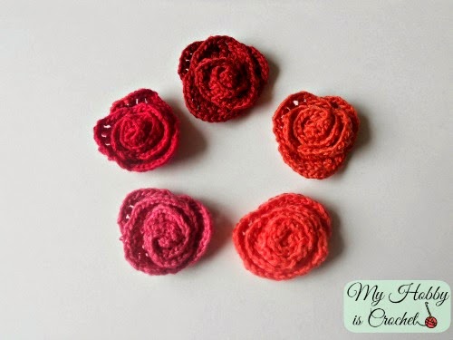 Red crochet flower