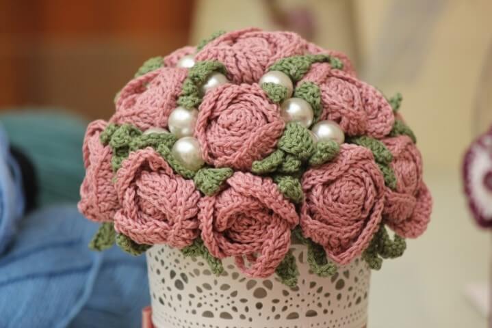Crochet flower in bouquet style arrangement
