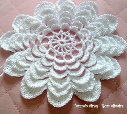 Large white crochet flower