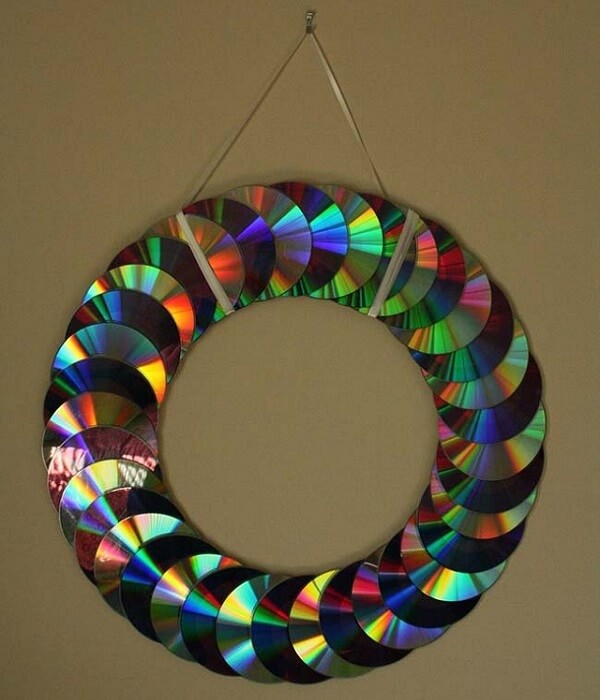 Christmas wreath made using CD crafts