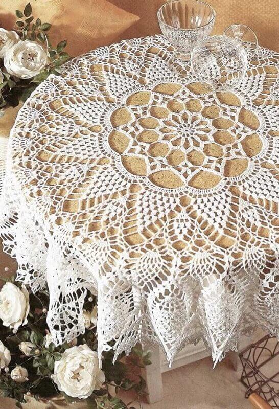 round crochet tablecloth