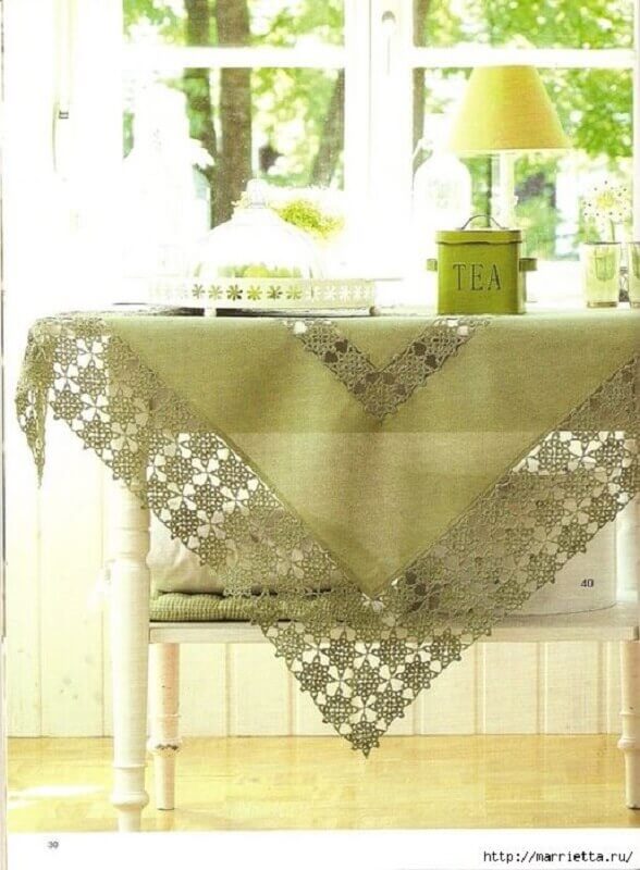 crochet details for table cloth