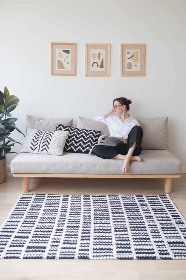Square crochet rug for living room