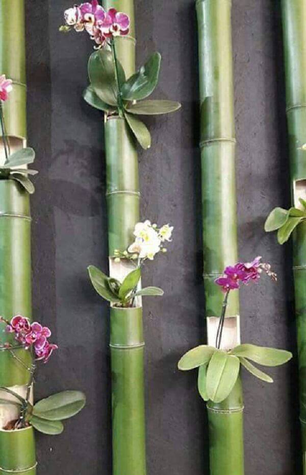 Delicate vertical garden made of bamboo crafts