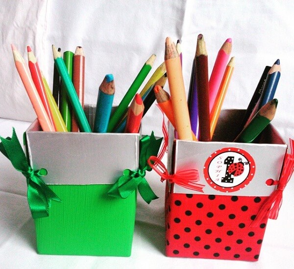 Form beautiful craft pencil holder with milk carton