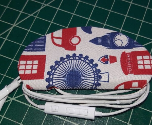 Headphone holder made with milk carton and printed fabric