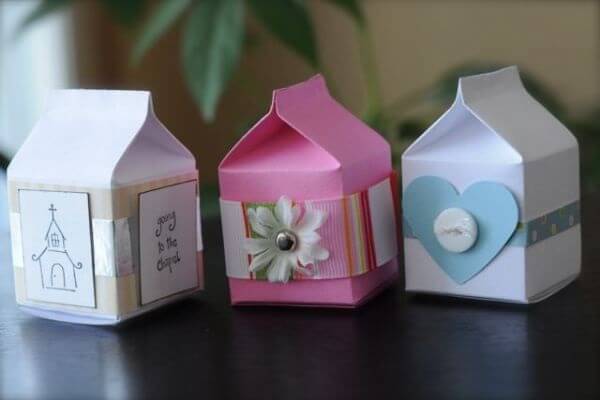 Crafts with milk cartons make houses