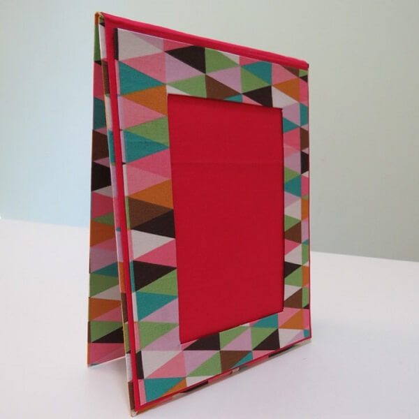 Picture frame made with flatbed and printed fabric