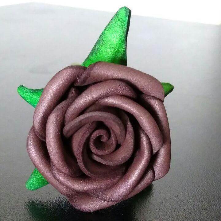 With EVA, you can make flowers in any color you want