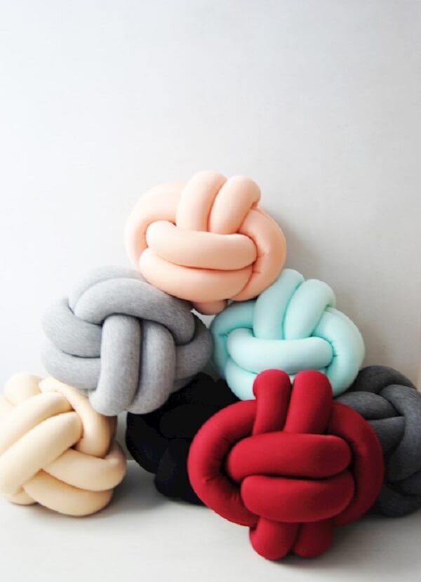 How to make knot pillow step by step in different shades