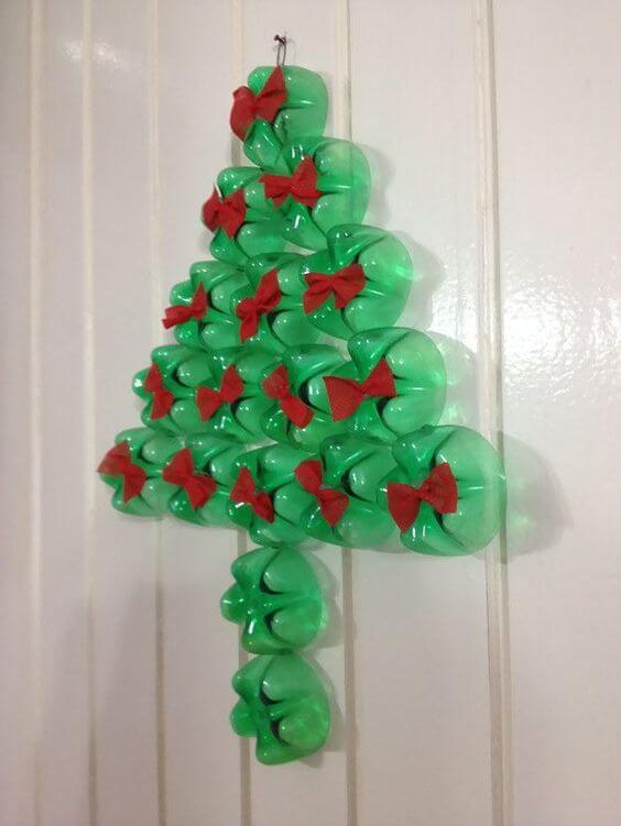 How to make Christmas ornaments with PET bottle in the shape of a tree with red bows