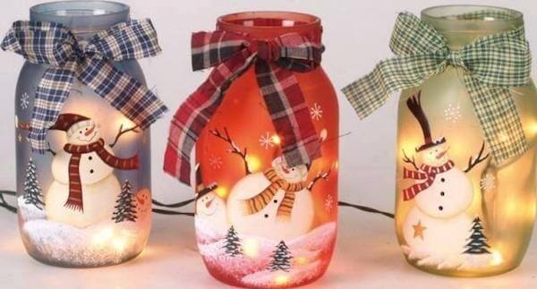 How to make Christmas ornaments with candles and glass jars with snowman designs