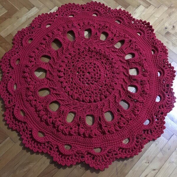Round crochet rug