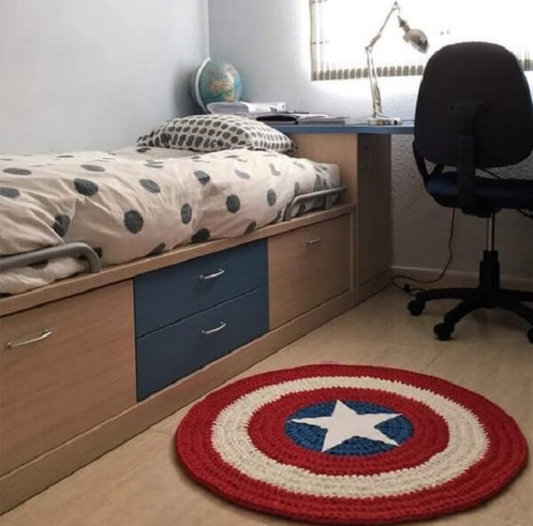 Round crochet rug with captain america theme
