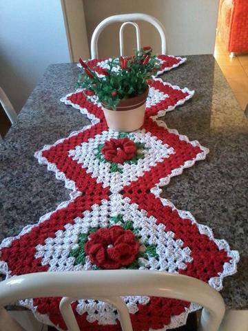 Red and white crochet table runner