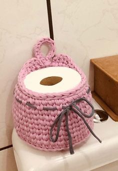 crochet toilet paper holder