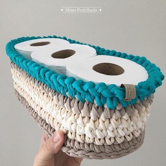 Crochet toilet paper holder