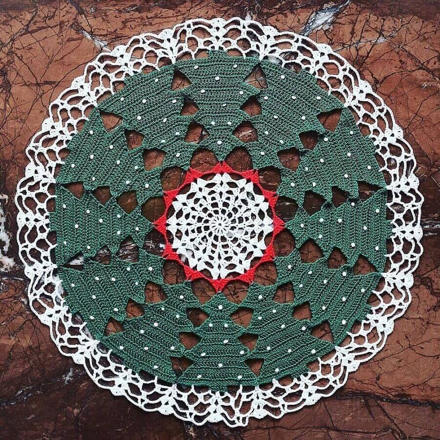 crochet sousplat with Christmas design Foto Dicas de Mulher
