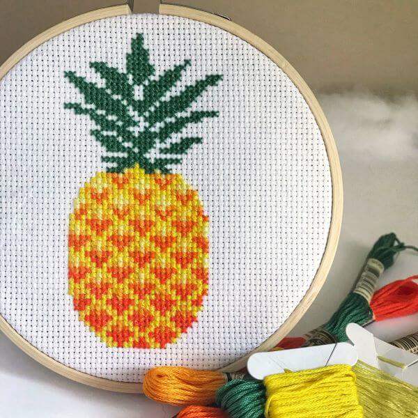 Pineapple cross stitch to decorate the kitchen