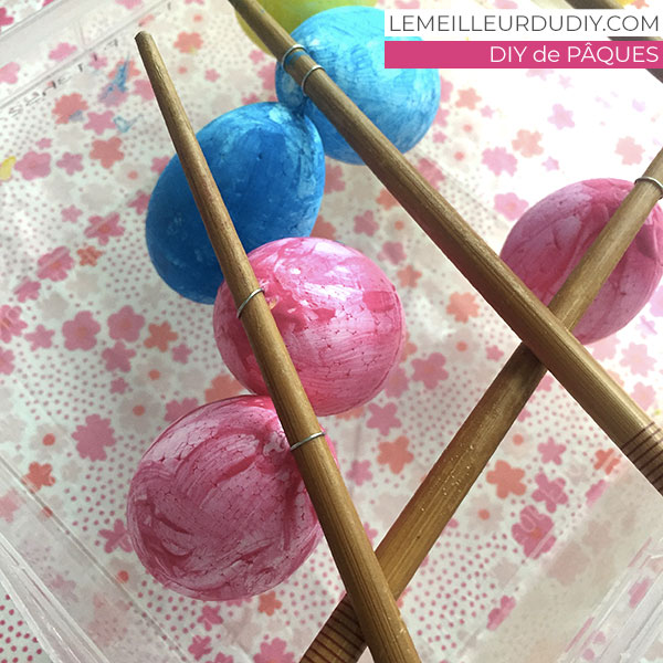 how not to stick the eggs together