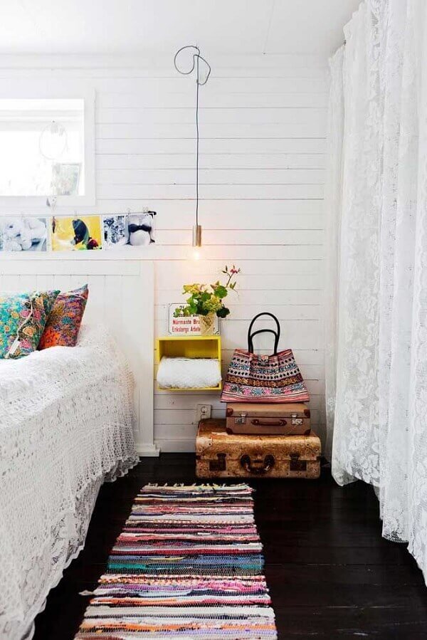 Decorate the room with a patchwork carpet