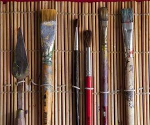 How to make a brush case
