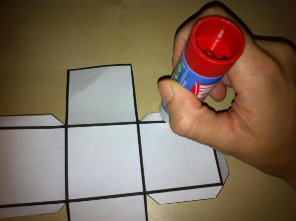 How to make a cardboard cube - Step 4