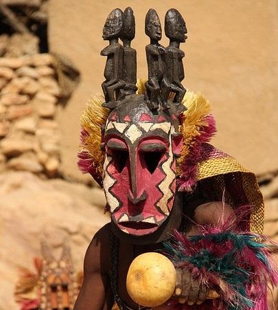 How to make African masks - Step 8