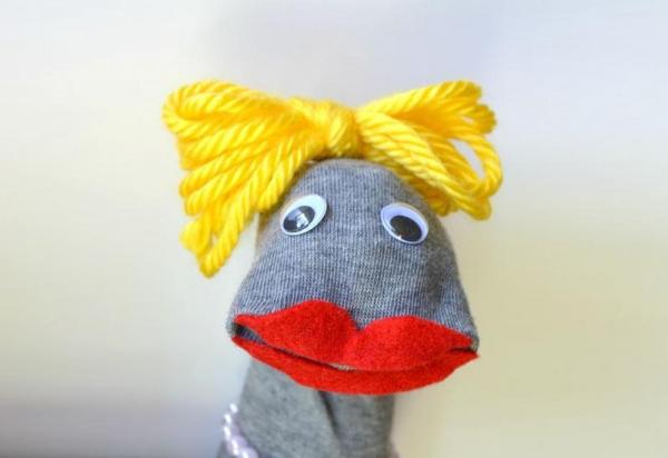 How to make a sock puppet - Step 3