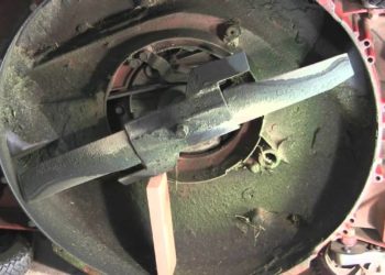 is a lawn mower blade bolt reverse threaded