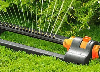 Which type of lawn sprinkler is best?