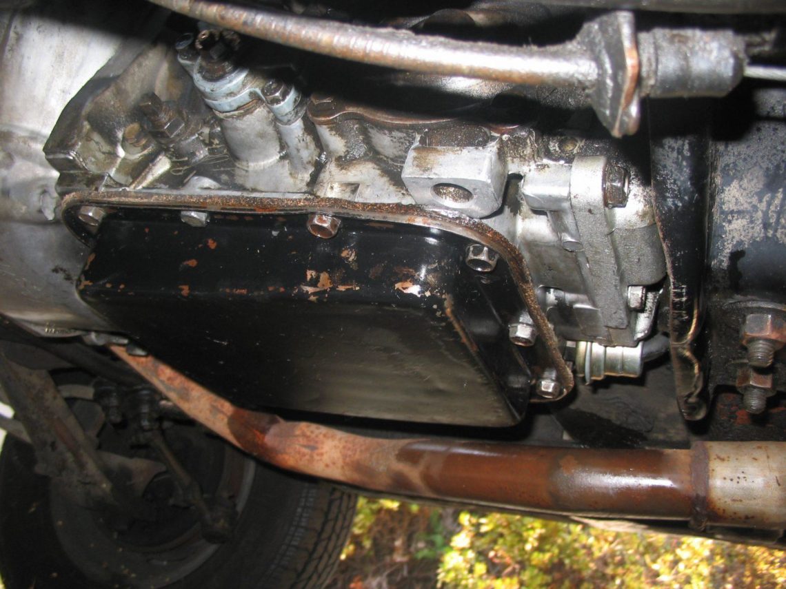 Are transmission leaks expensive to fix?