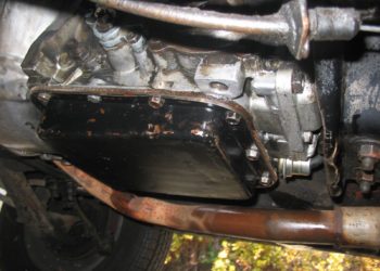 How do you stop a transmission seal from leaking?