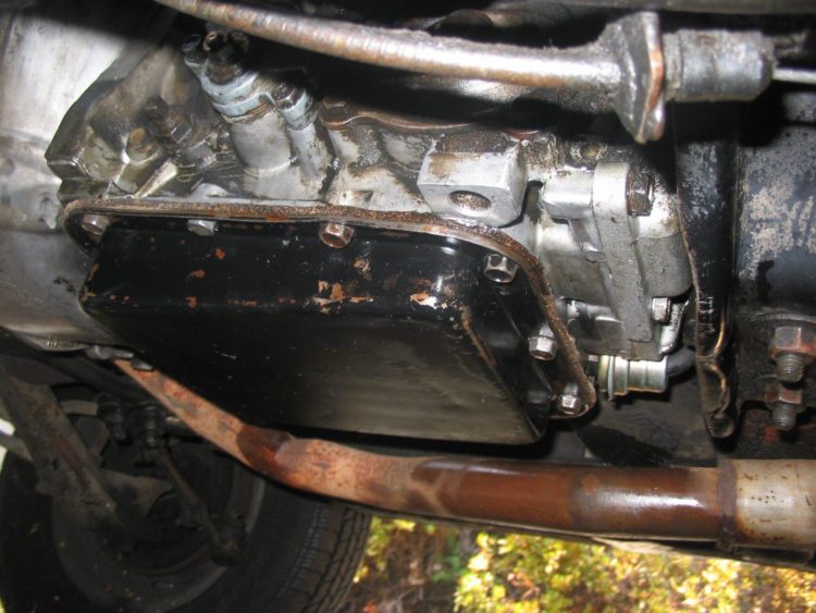 are-transmission-leaks-expensive-to-fix