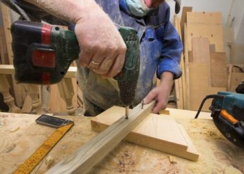 Can you use a Rotozip bit in a drill?