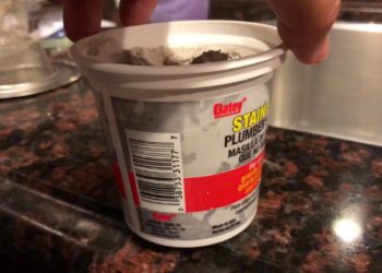 Do you need plumbers putty for kitchen sink?