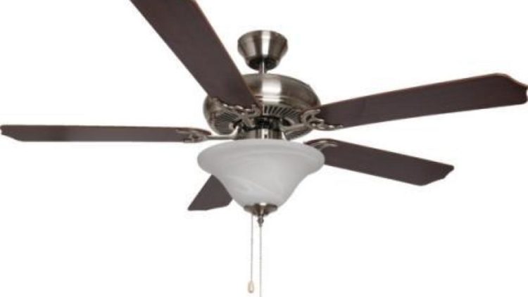 Can a fan blade fly off?