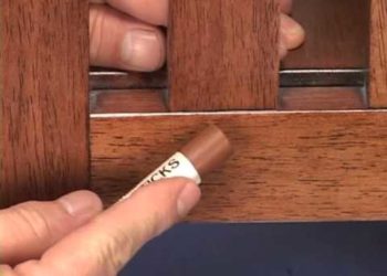 how to fill chipped wood