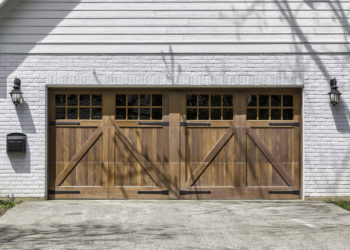 How much does it cost to install a commercial door closer?