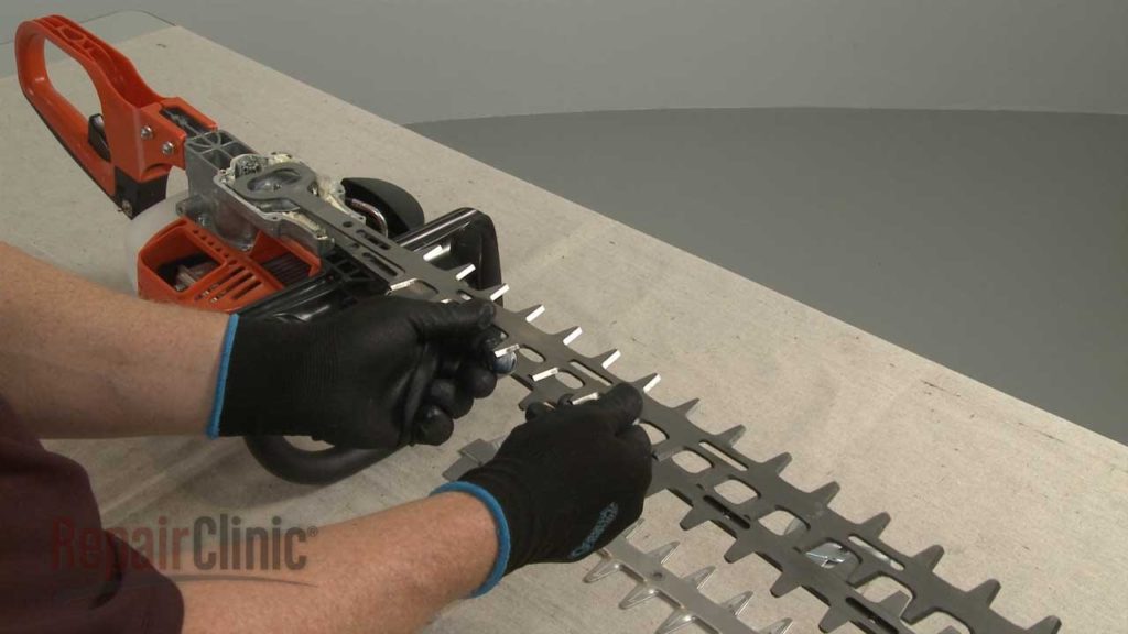 Can the blades on an electric hedge trimmer be replaced?