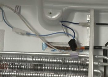 What are the symptoms of a bad defrost timer?