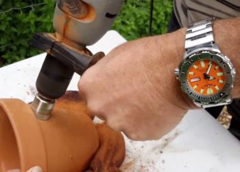 how to cut a hole in a terracotta pot